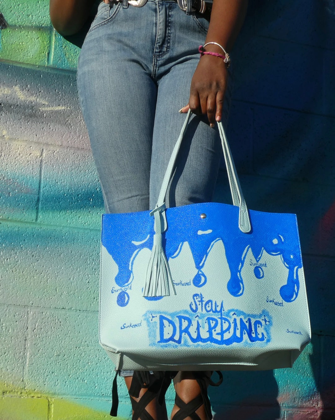 Signature Drip Blue - Sunkissed Universe